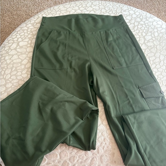 CAbi Green Wide Leg Pants High-Waisted Utility - Picture 2 of 5